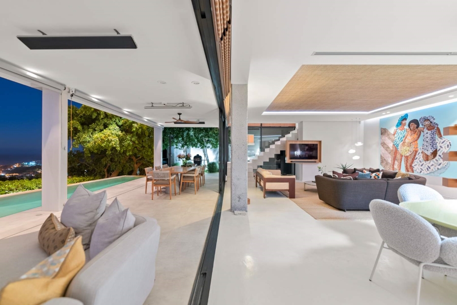 3 Bedroom Property for Sale in Camps Bay Western Cape